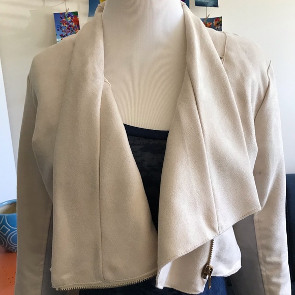 Cropped, cream motorcycle jacket size S - Picture 4 of 8